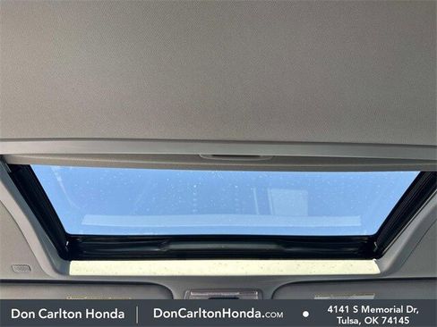 Used 2020 Toyota Sienna Limited Premium image 18