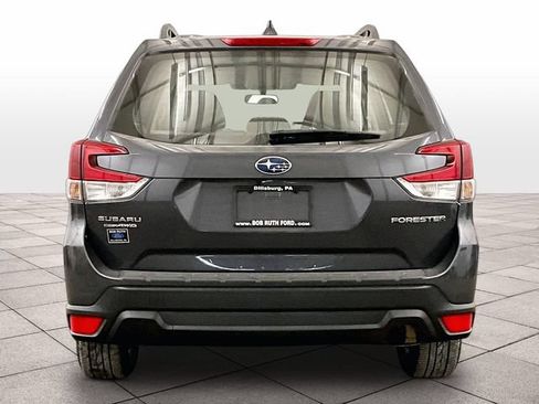 Used 2022 Subaru Forester AWD/4WD image 4