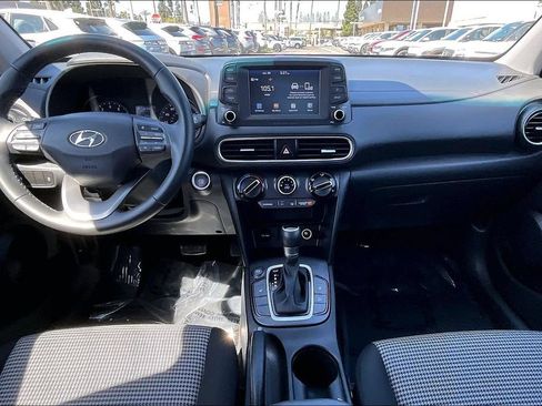 Used 2018 Hyundai Kona SEL FWD image 11