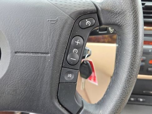 Used 2005 BMW 330i Sedan RWD image 21