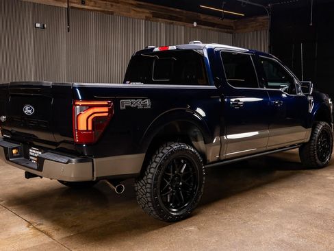 Used 2025 Ford F150 King Ranch w/ FX4 Off-Road Package AWD/4WD image 9