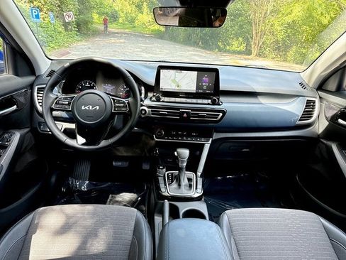 Used 2022 Kia Seltos S image 20