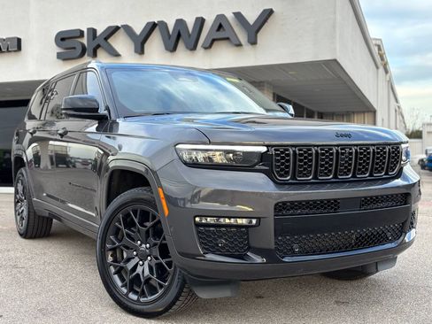 Used 2025 Jeep Grand Cherokee L Summit AWD/4WD image 1