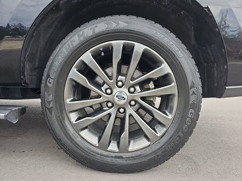 Used 2020 Ford Expedition Limited AWD/4WD image 39