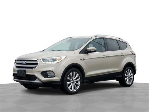 Used 2017 Ford Escape Titanium image 1