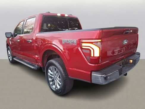 Used 2024 Ford F150 Lariat w/ FX4 Off-Road Package image 5