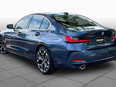 Certified 2025 BMW 330i Sedan RWD image 11
