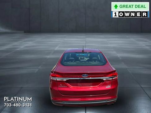 Used 2018 Ford Fusion SE w/ Fusion SE Technology Package FWD image 7