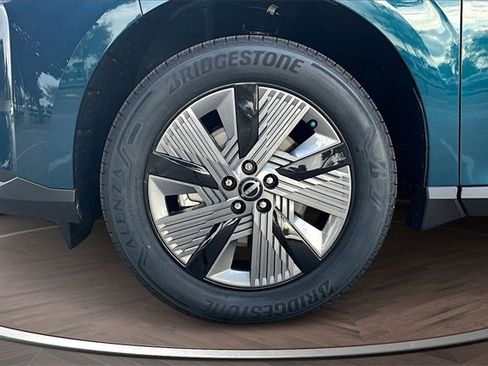 New 2025 Nissan Murano SL image 12