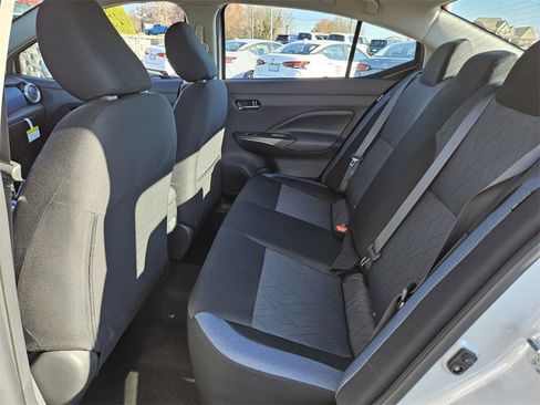 New 2025 Nissan Versa SV image 5