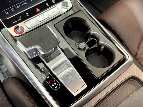 New 2026 Audi RS Q8 performance image 14