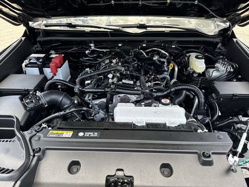 Used 2025 Toyota 4Runner SR5 RWD image 26