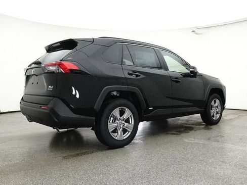 New 2025 Toyota RAV4 XLE image 25