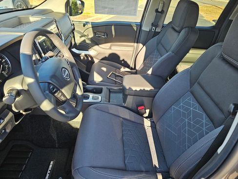 New 2026 Nissan Frontier SV w/ SV Convenience Package image 14