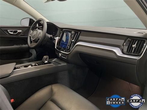 Used 2025 Volvo S60 B5 Core image 78