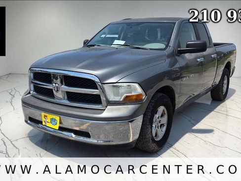 Used 2012 RAM 1500 Classic SLT RWD image 1