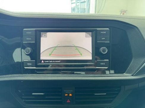 Used 2024 Volkswagen Jetta SE image 26