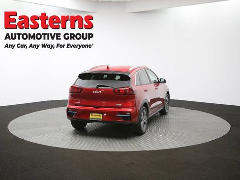 Used 2022 Kia Niro EX w/ Cold Weather Package image 39