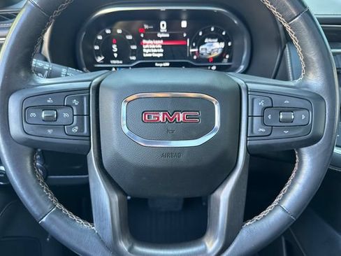 Used 2023 GMC Yukon XL AT4 w/ Technology Package AWD/4WD image 25