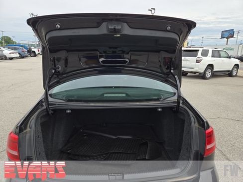 Used 2015 Volkswagen Jetta SE FWD image 23