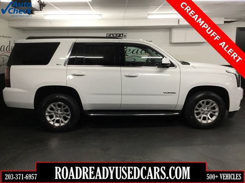 Used 2017 GMC Yukon SLT image 1