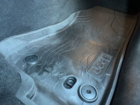 Used 2023 Jeep Wrangler Sport S w/ Sun And Sound Package image 39