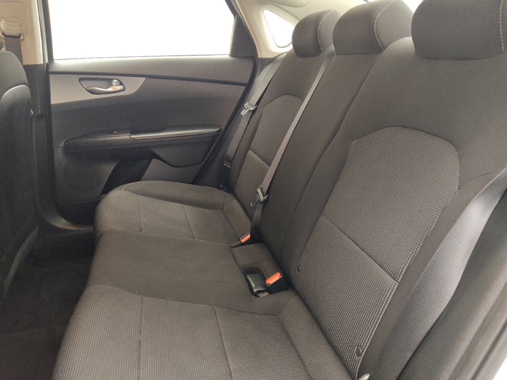 Used 2019 Kia Forte LXS FWD image 18