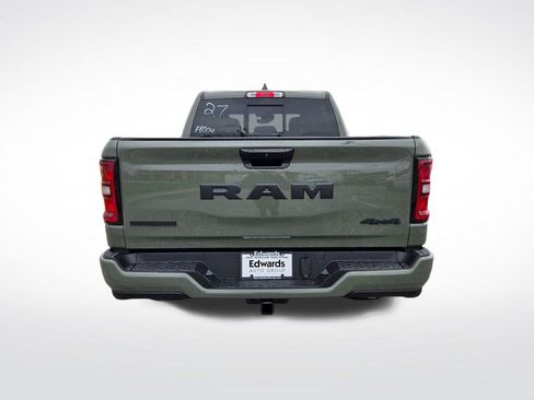 New 2026 RAM 1500 4x4 Crew Cab image 4