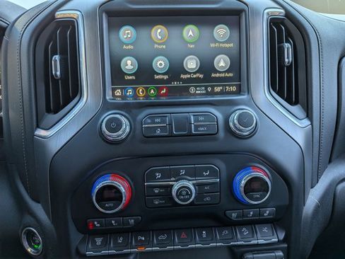 Used 2021 GMC Sierra 2500 Denali w/ Denali Ultimate Package AWD/4WD image 16