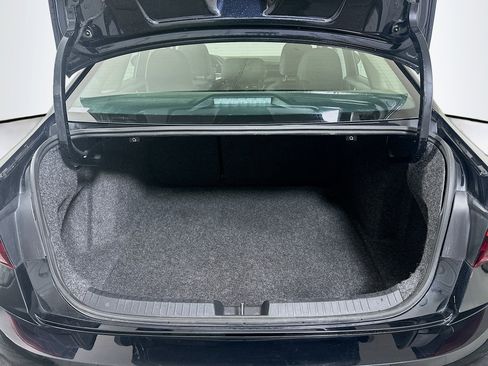 Used 2025 Volkswagen Jetta S image 28