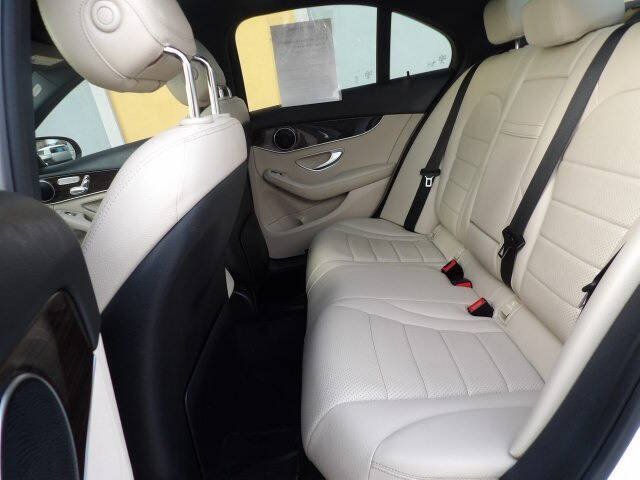 Used 2018 Mercedes-Benz C 300 4MATIC Sedan image 34