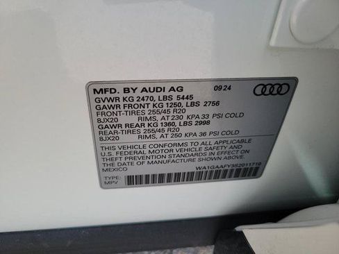 Certified 2025 Audi Q5 2.0T Premium w/ Convenience Plus Package AWD/4WD image 32