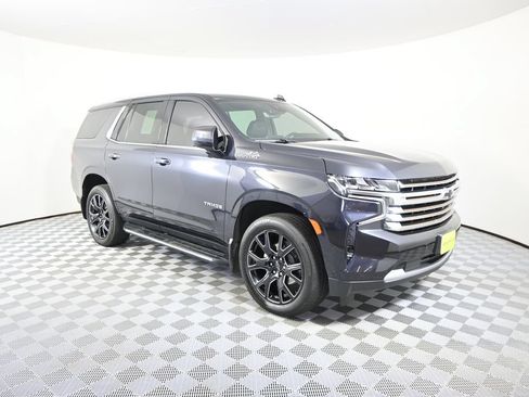 Used 2023 Chevrolet Tahoe High Country AWD/4WD image 9