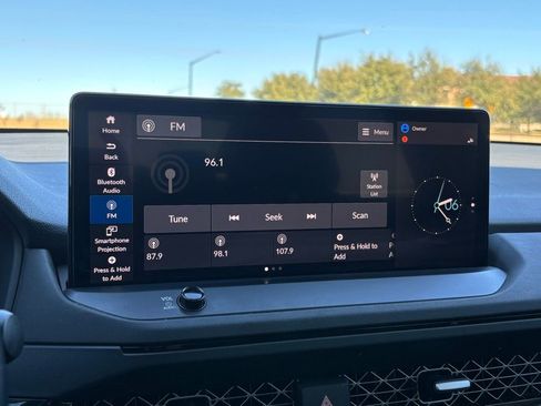 Used 2024 Honda Accord EX-L image 19