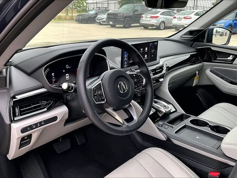Certified 2026 Acura MDX FWD w/ Technology Package image 16