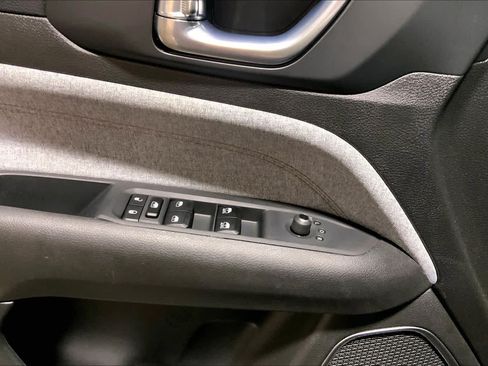 Used 2024 Jeep Compass Latitude AWD/4WD image 33