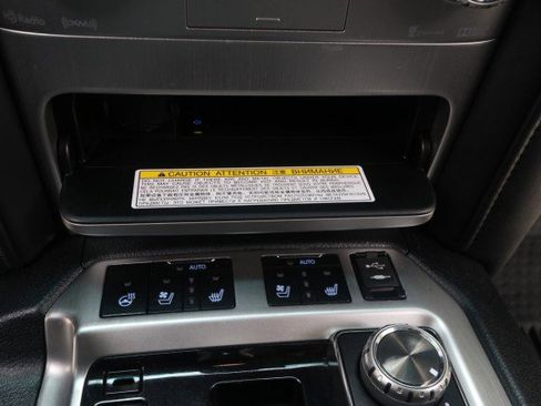 Used 2016 Toyota Land Cruiser AWD/4WD image 46