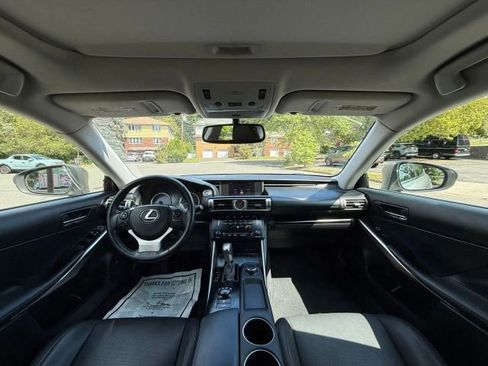 Used 2014 Lexus IS 250 image 21