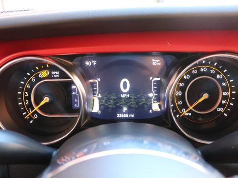 Used 2023 Jeep Wrangler Rubicon w/ Cold Weather Group AWD/4WD image 18