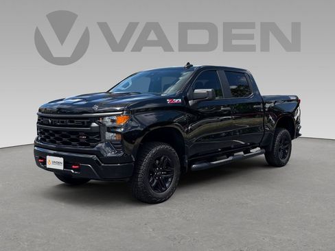 Used 2024 Chevrolet Silverado 1500 Custom Trail Boss AWD/4WD image 22