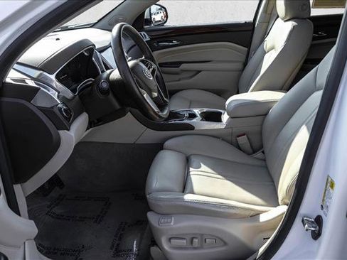 Used 2016 Cadillac SRX Luxury w/ Driver Awareness Package image 12