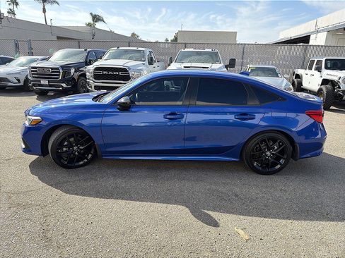 Used 2023 Honda Civic Sport image 8