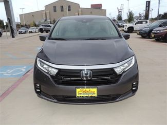 Used 2024 Honda Odyssey Elite video 2