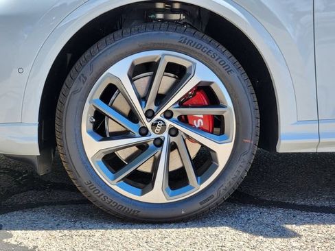 New 2026 Audi SQ5 Premium AWD/4WD image 9