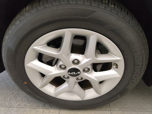 Used 2022 Kia Soul LX w/ Technology Package image 31