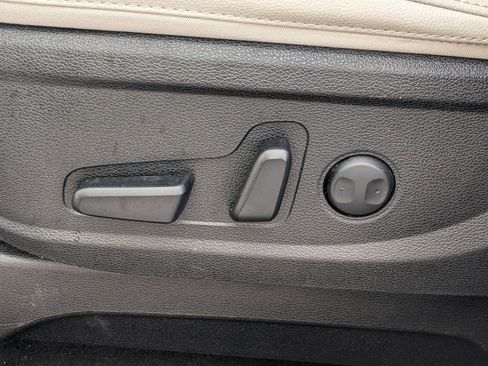 Certified 2021 Kia Telluride EX image 32