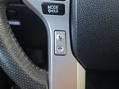 Used 2020 Toyota 4Runner Limited AWD/4WD image 21