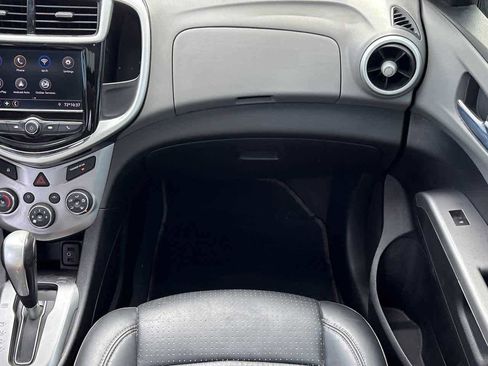 Used 2020 Chevrolet Sonic Premier image 15