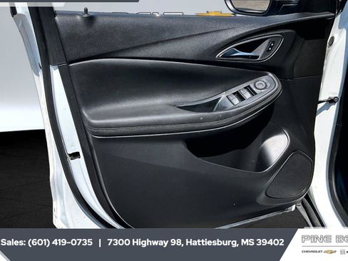 Used 2024 Buick Encore GX Preferred FWD image 17
