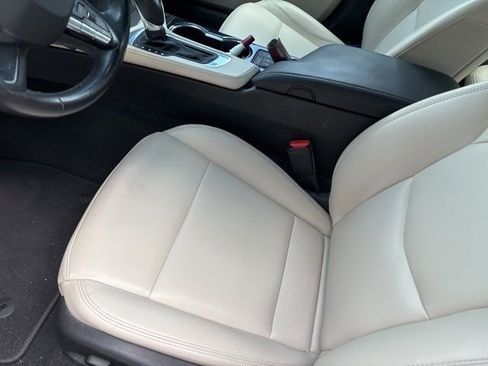 Certified 2022 Cadillac CT4 Luxury image 3